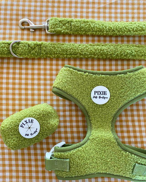 Matcha Teddy: Dog Poop Bag Holder