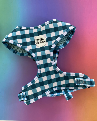 Gorgeous Gingham: Adjustable Dog Harness